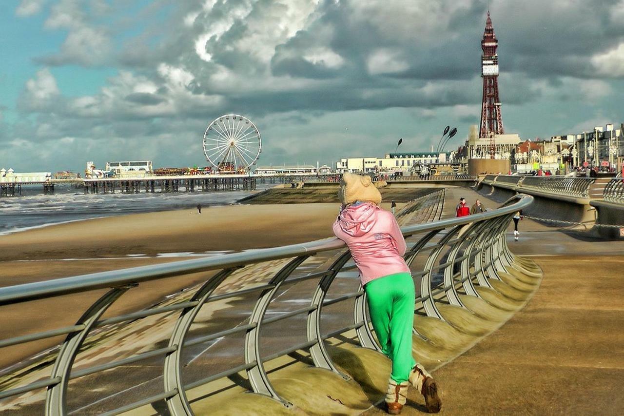 Holmside House Hotell Blackpool Exteriör bild